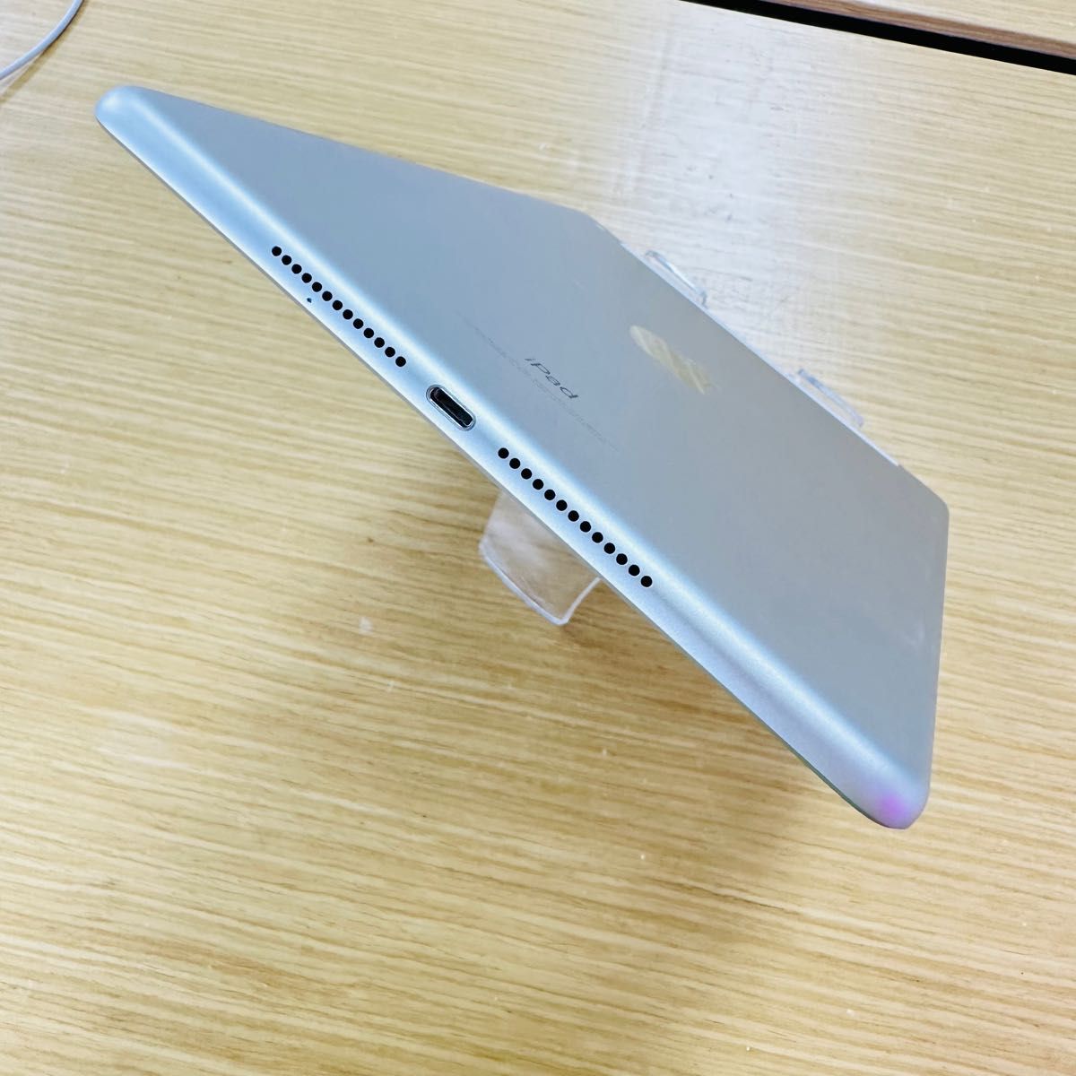 Apple iPad 第一6世代 32G シルバー SIM フリー バッテリー98%