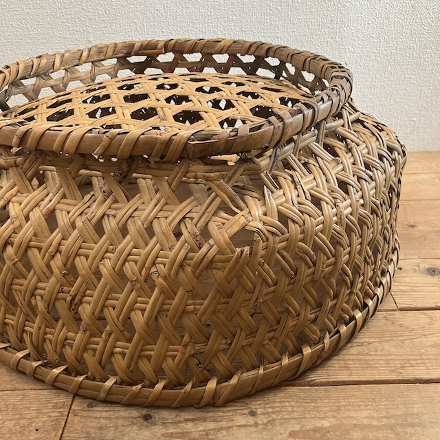 ヤフオク! - 六角 籠 かご カゴ 竹 工芸品 大きなサイズ 古道具 ヴ...