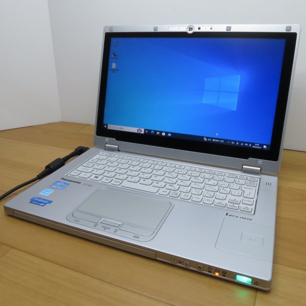超美品 稼働20時間 2in1 Panasonic Let's Note CF-AX2 i5/SSD/Win10pro