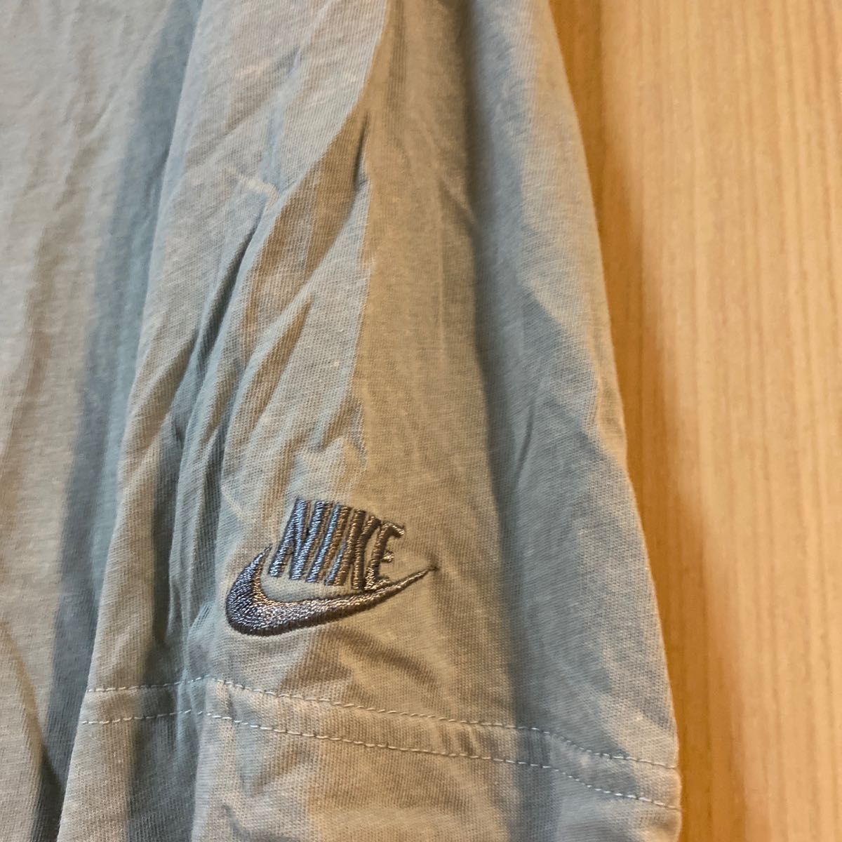 NIKE Tシャツ