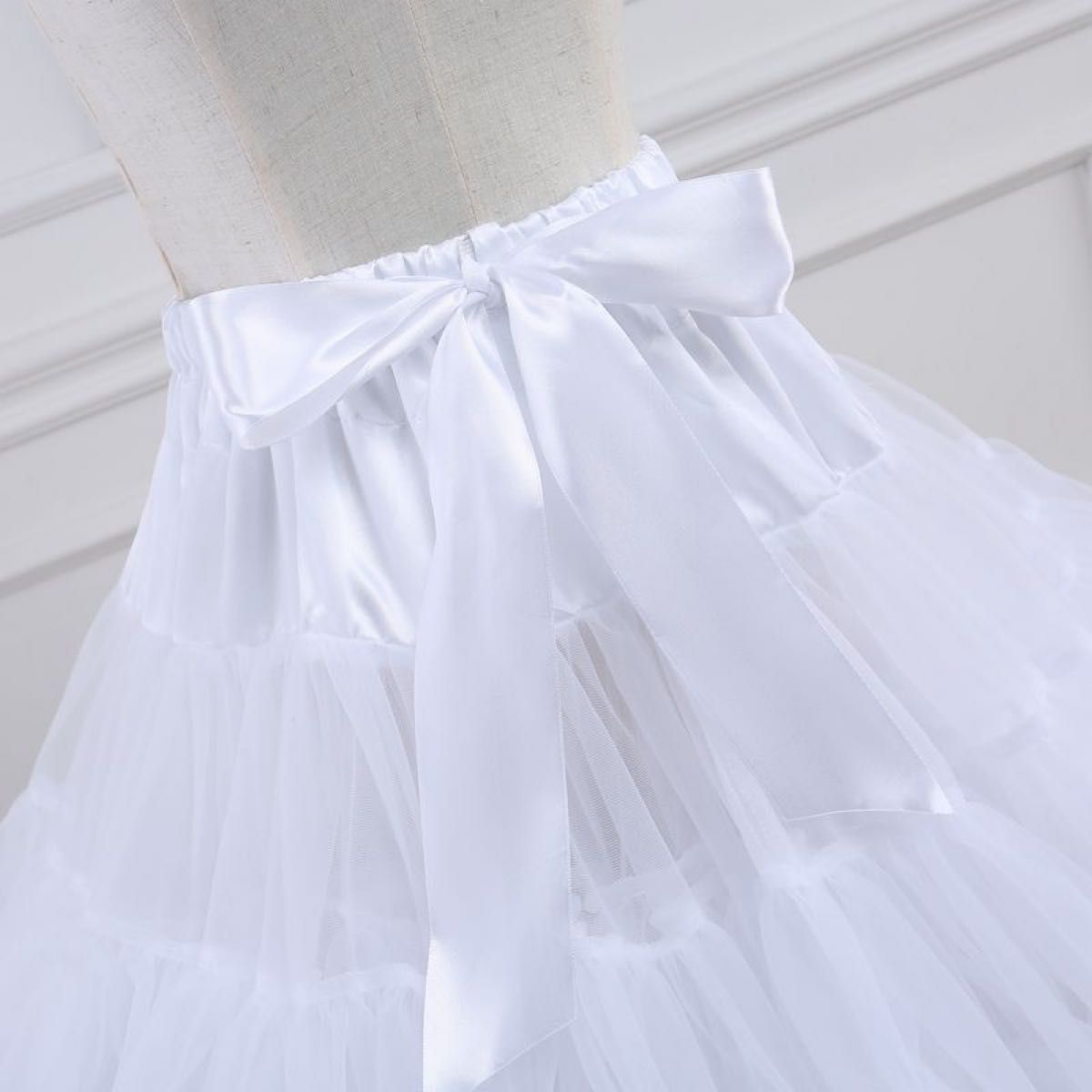 ボリュームパニエ　白 わたあめ　ロリータ　45cm ブラック　スカート　コスプレ　かわいい　ダンス　衣装 ホワイト