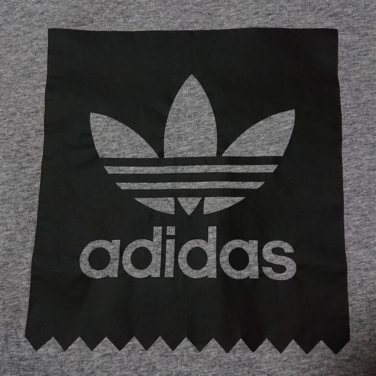 ■レア 希少 海外限定カラー adidas Skateboarding アディダススケートボーディング スケボー 半袖Tシャツ トレフォイル グレー 灰 黒 O XL_画像7