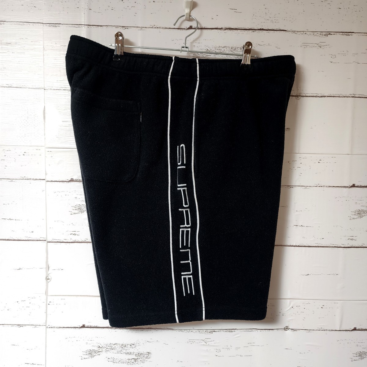 超希少》Supreme シュプリーム ハーフパンツ ショートパンツ ブラック