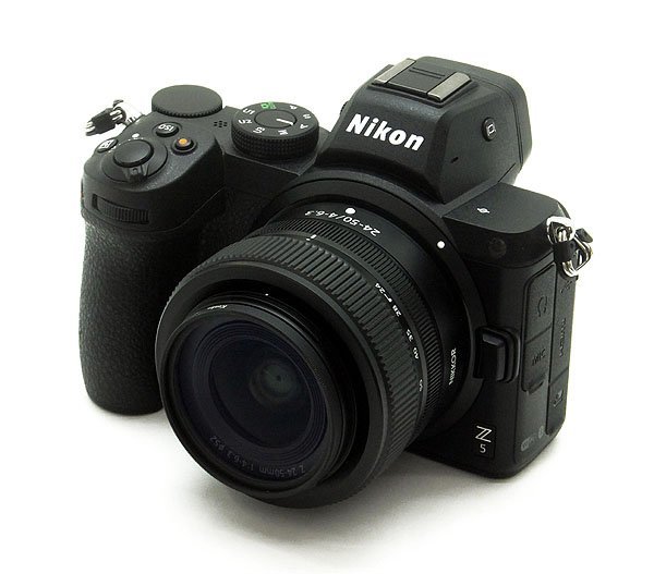 今年も話題の ○極美品!! NIKON/ニコン 元箱付き 初期化/動作確認済