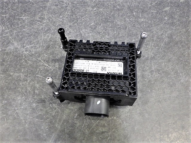 S1541　N-BOX　JF3　JF4　ミリ波　レーダー　センサー　36801-TTA-J24　N BOX　カスタム_画像1