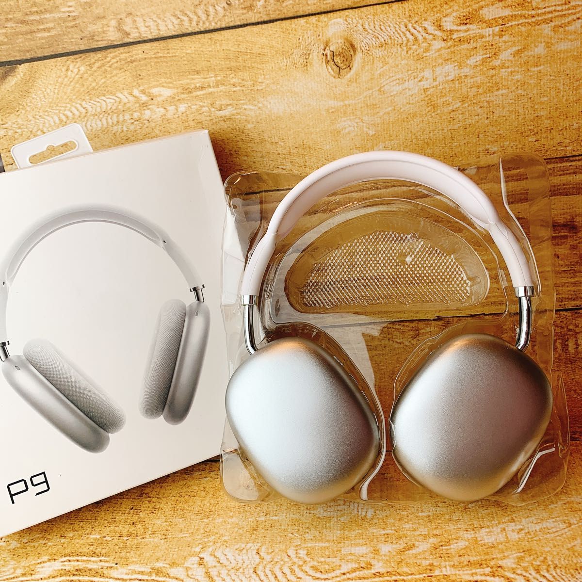 新品】シルバー ヘッドホン ワイヤレスヘッドホン Bluetooth 新品】シルバー ヘッドホン ワイヤレスヘッドホン Bluetooth