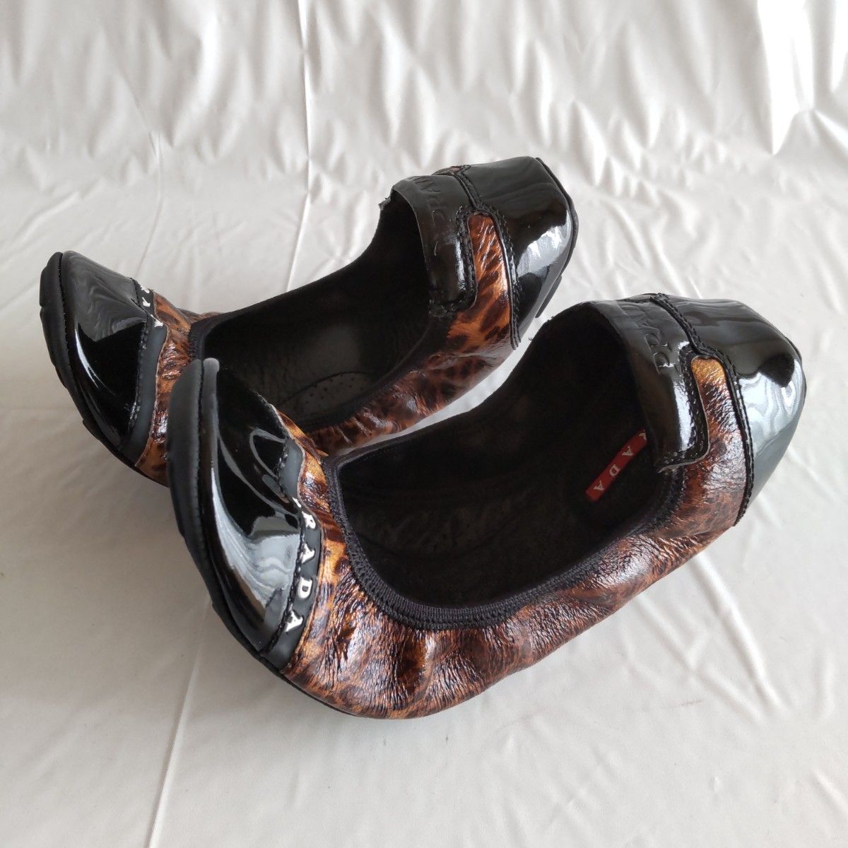 ほぼ未使用美品 PRADA プラダ バレエシューズ 22cm フラット 豹柄