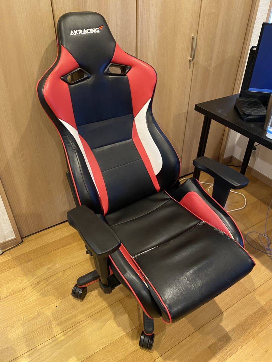 珍しい AKRACING チェアー ブラック レッド ゲーミングチェア AK