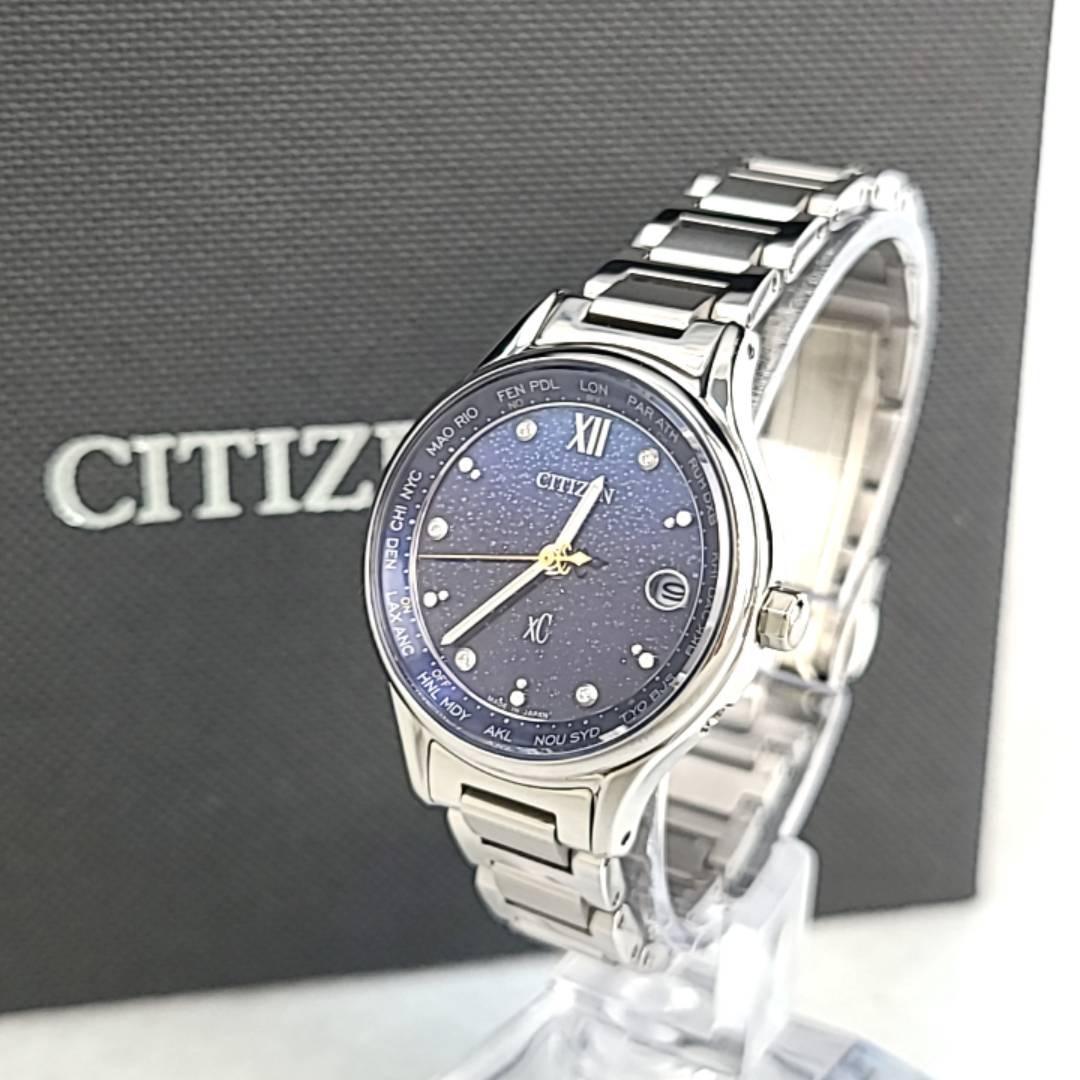 ☆【箱付ほぼ新品】CITIZEN シチズン クロスシー ハッピーフライト 2000本限定 チタン 電波ソーラー ラウンド ラメ文字盤 5Pダイヤ H246_画像1