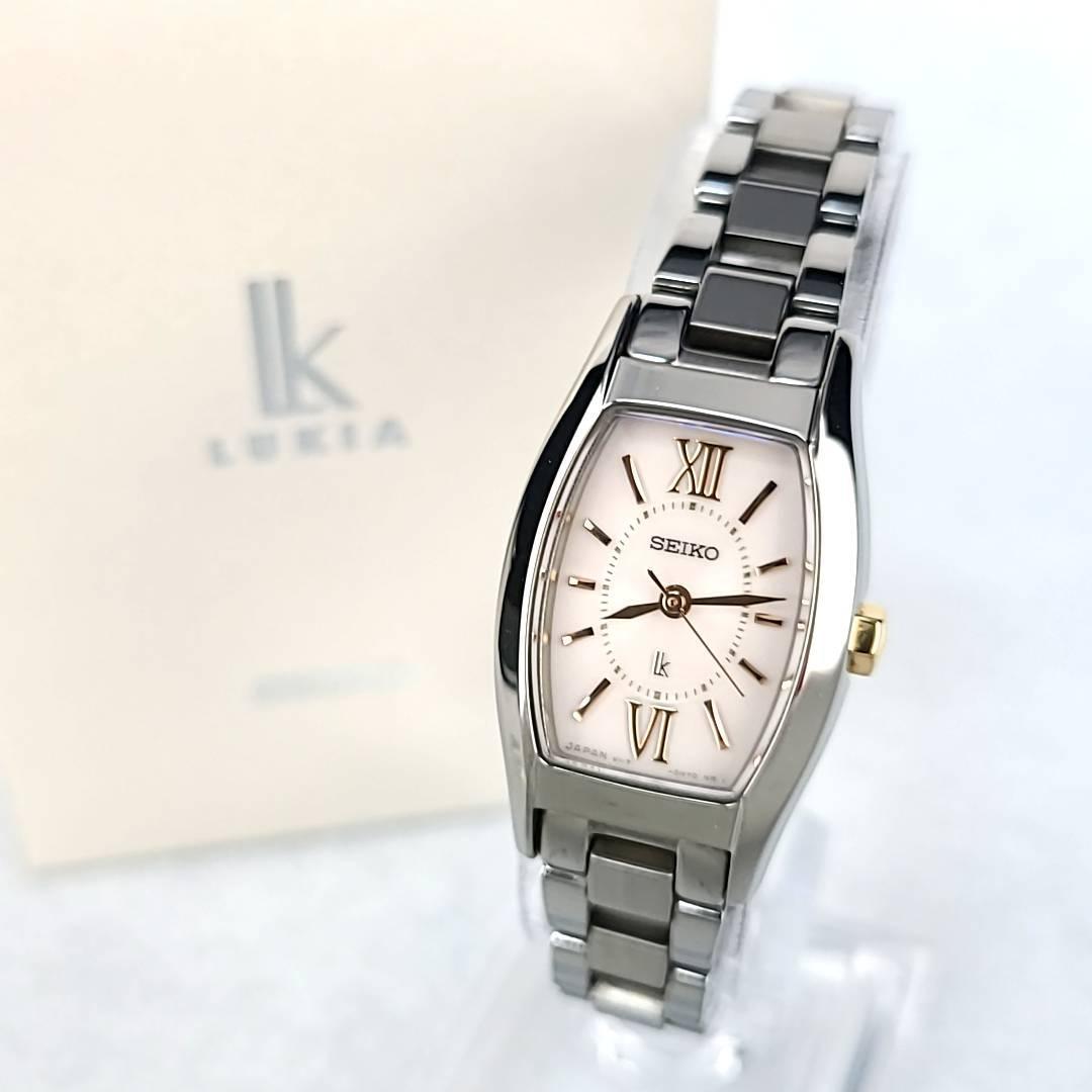 ●【 箱付美品】SEIKO セイコー ルキア ピンク文字盤 トノー ローマインデックス ソーラー V117-0DK0 レディース腕時計