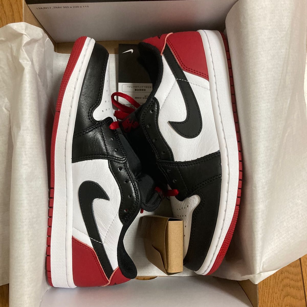 ナイキ エアジョーダン1 レトロ ローOG ブラックトゥ NIKE タグ付き新品