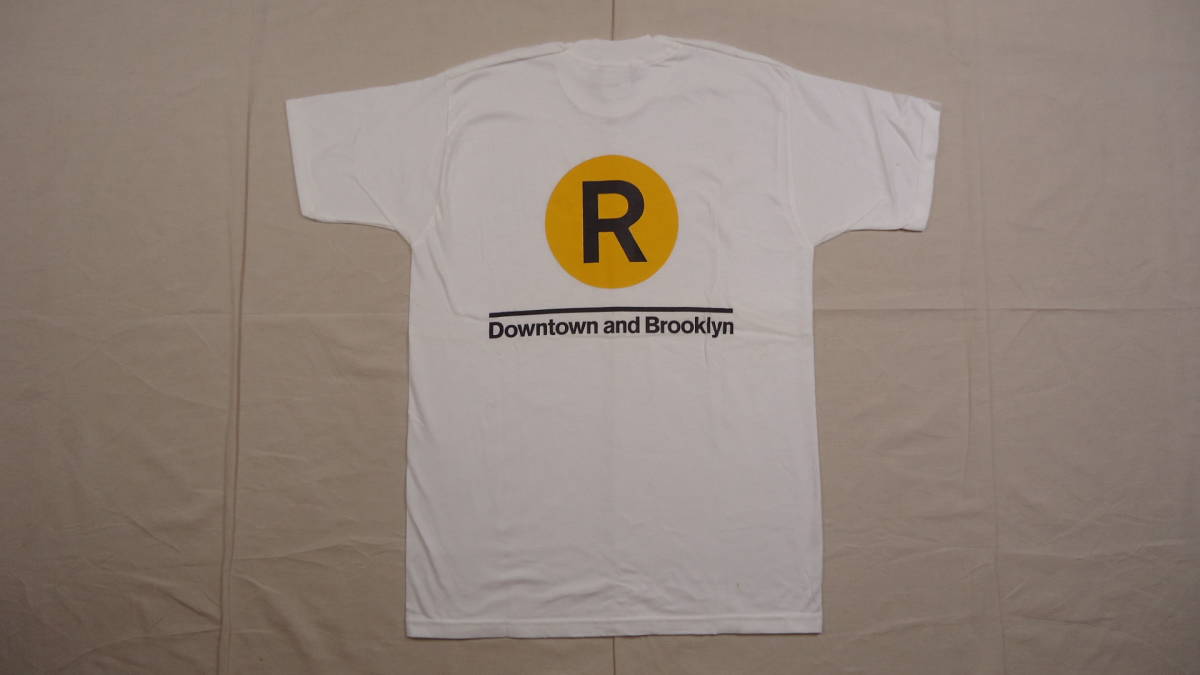 DOUBLEDOWN 旧モデル 半袖 Tシャツ 白 M 半額 50%off ダブルダウン NYC 地下鉄 レターパックライト おてがる配送ゆうパック 匿名配送_多数ヶ所に汚れがあります