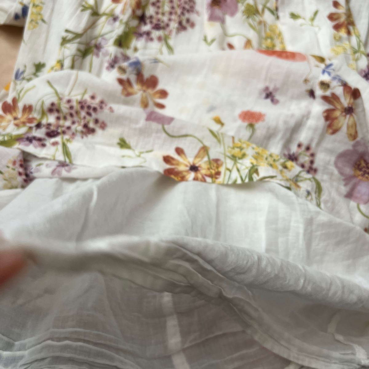 花柄ワンピース シャーリングディテールワンピース XS H&M 入院着 マタニティ 部屋着 シフォン