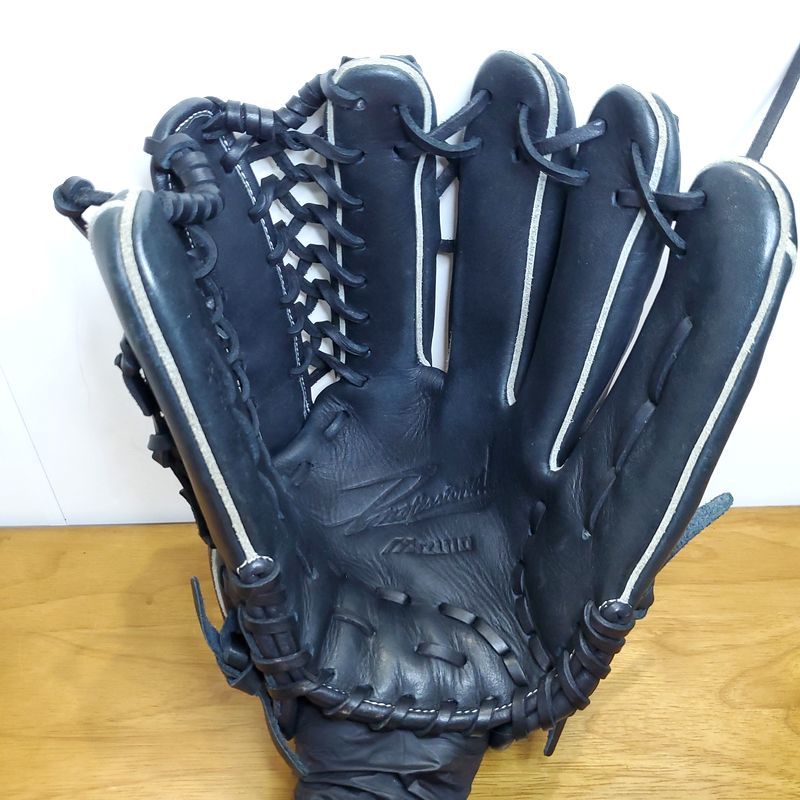 ミズノ イチローモデル プラチナラベル Mizuno 一般用大人サイズ ミズノ イチローモデル プラチナラベル Mizuno 一般用大人サイズ