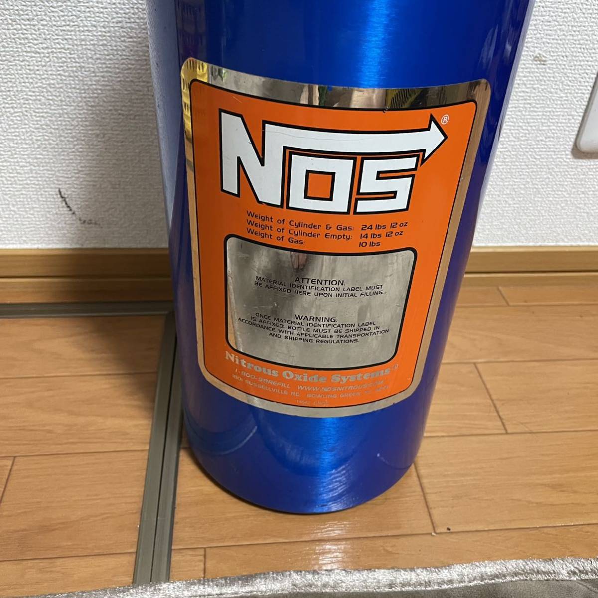 NOS tanker genuine article Nitro wa chair pi The Fast and The Furious ni Toro JDM USDM compressed gas cylinder 