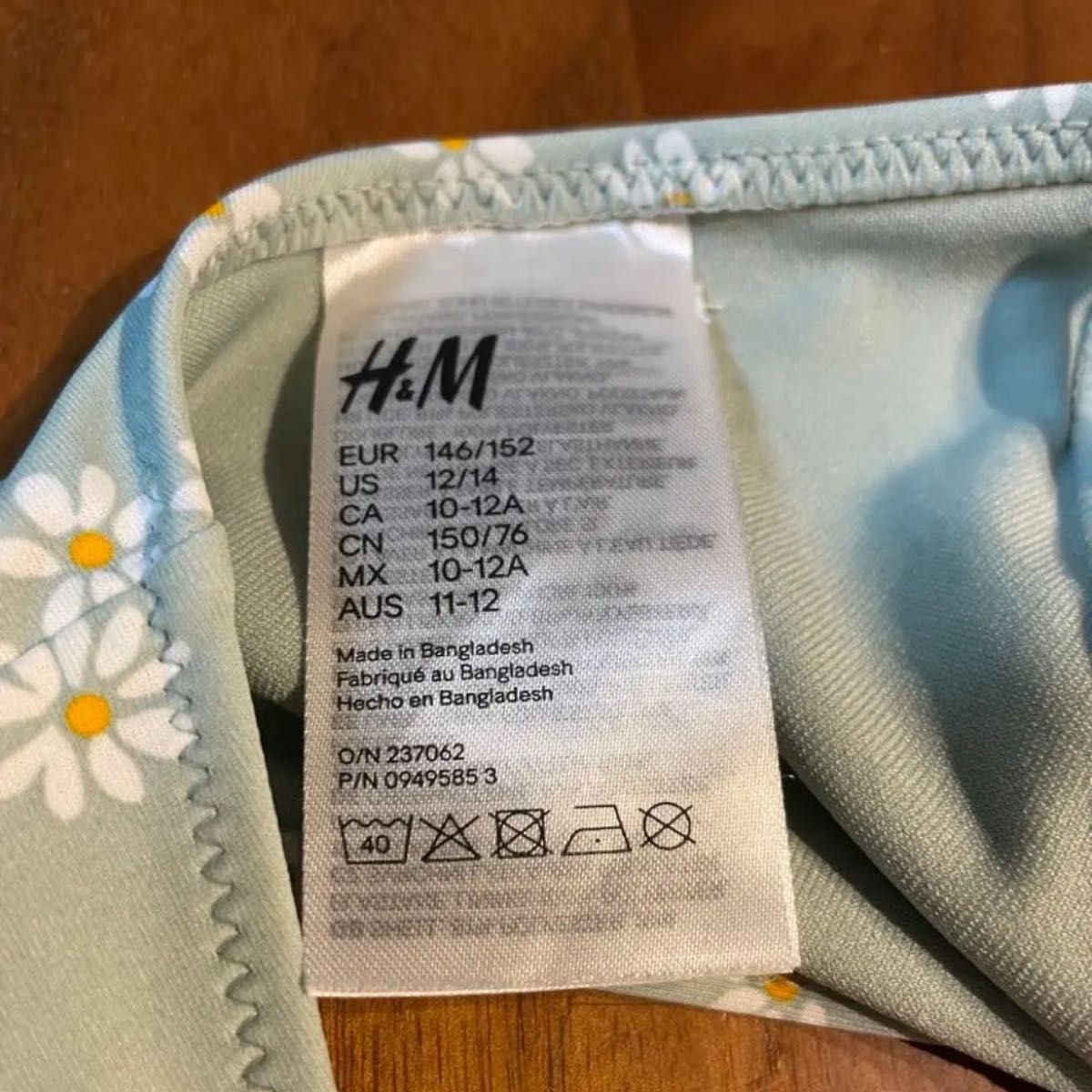 【146-152cm】新品！H&M ガールズ　水着　ビキニ　マーガレット 