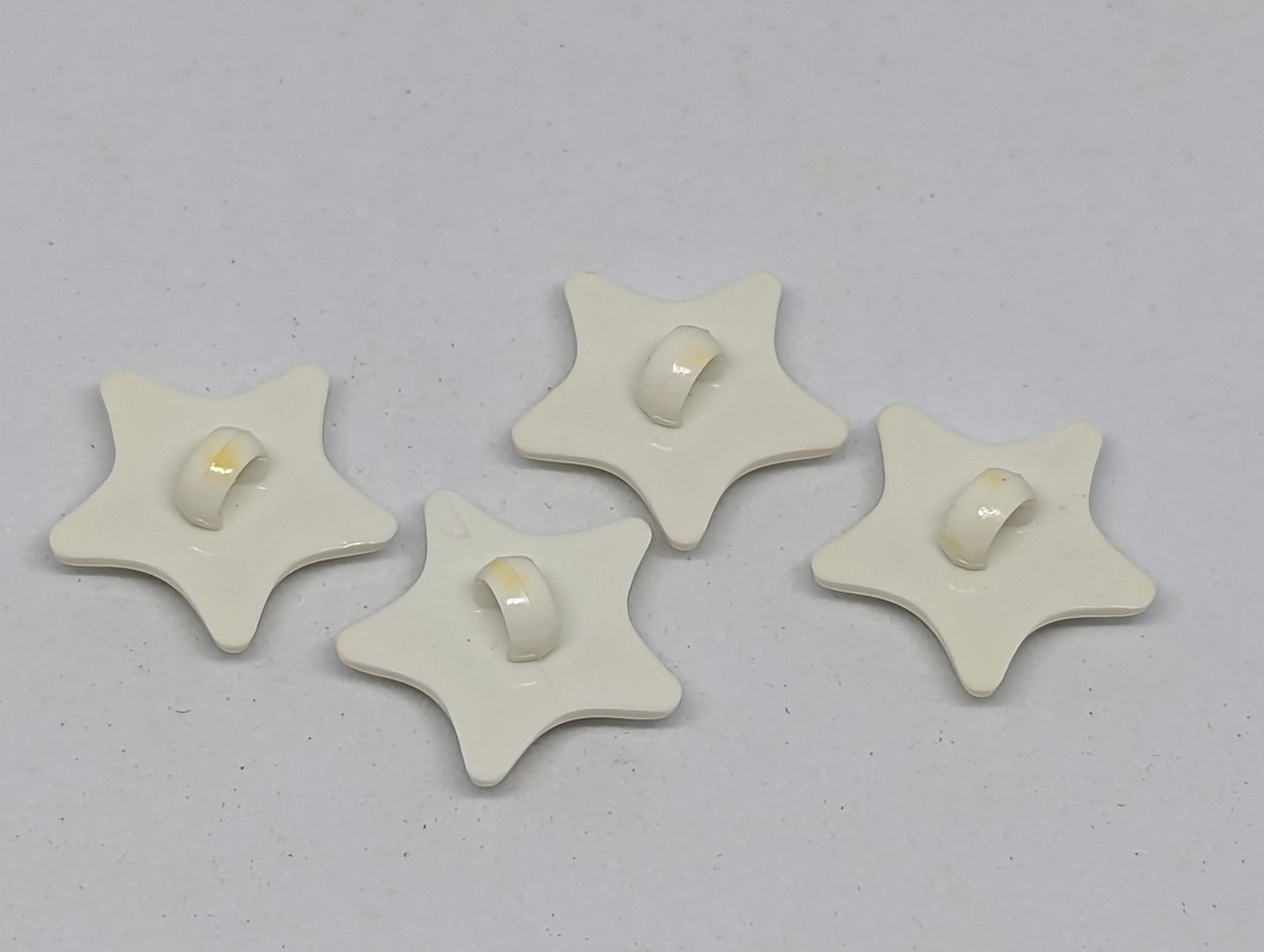  Showa Retro handicrafts white star . star .. button antique 