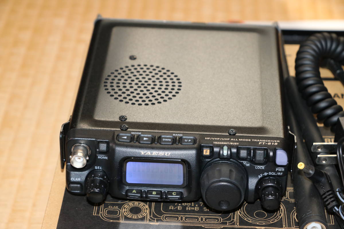  Yaesu wireless new model transceiver FT-818ND 6 month 30 day buy goods 21MHz Mobil . Niigata .. confidence use bare beautiful goods stand AS-817SD3 attaching .pa.... version 100S shipping 