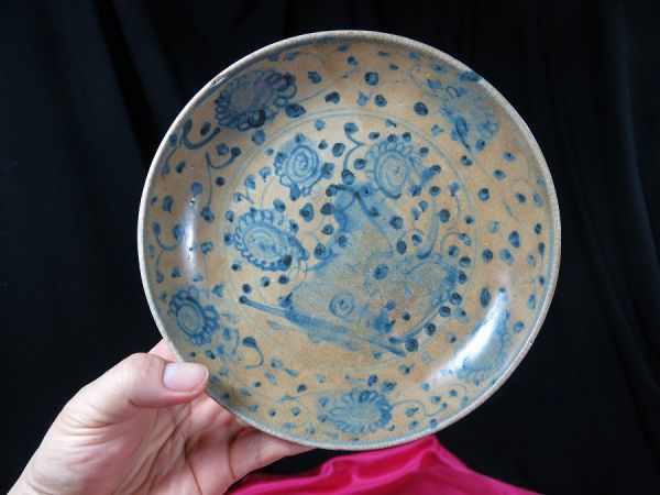 c 明朝花唐草文染付皿 明時代初期 遺跡発掘品 中国 磁器 珍品 染付