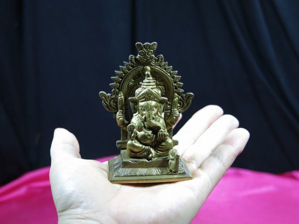 c 古銅光背付きガネーシャ像 インド 金工 神像 仏像 ヒンズー教 c 古銅光背付きガネーシャ像 インド 金工 神像 仏像 ヒンズー教