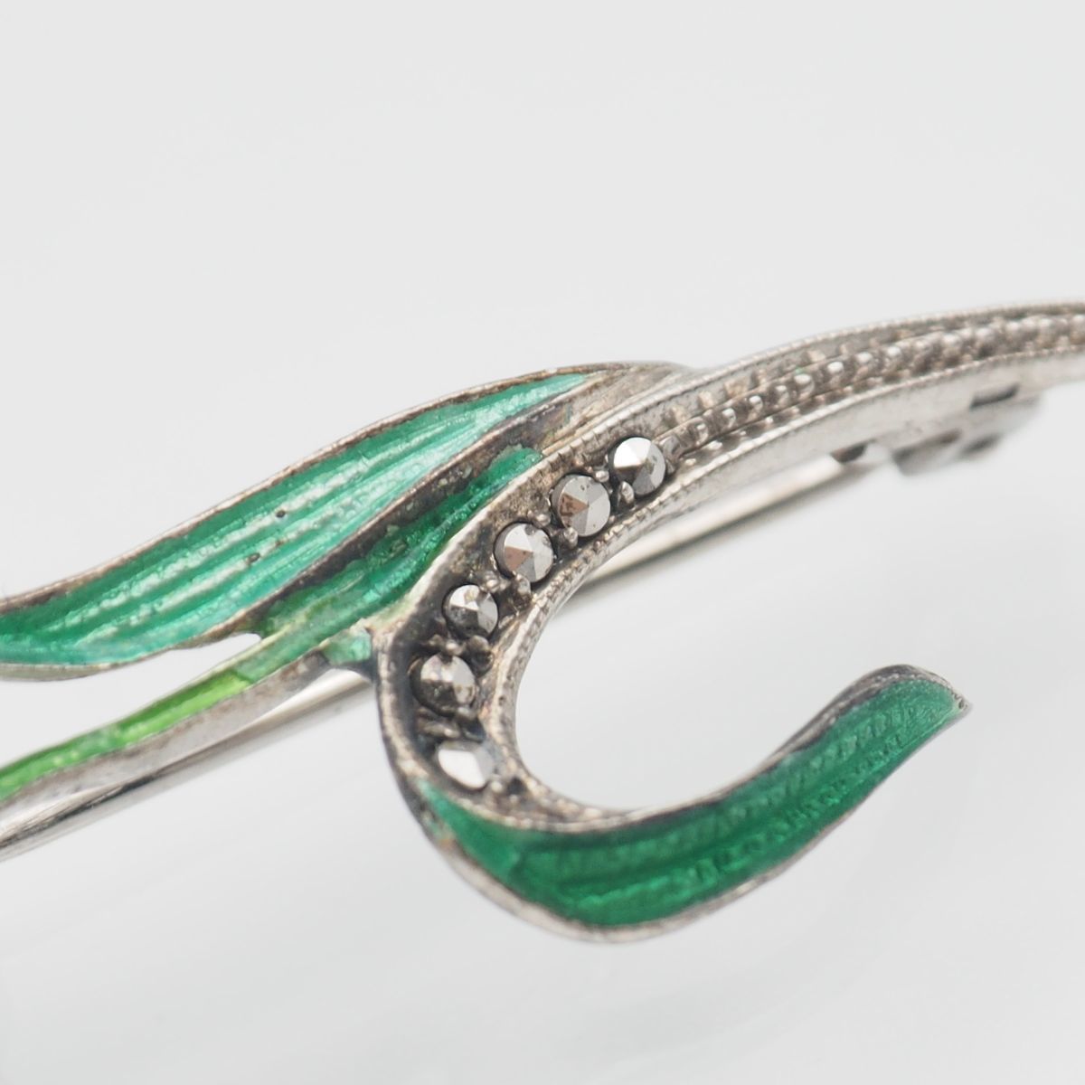 E576 七宝 835刻印 ブローチ 花 フラワー チューリップ デザイン E576 七宝 835刻印 ブローチ 花 フラワー チューリップ デザイン