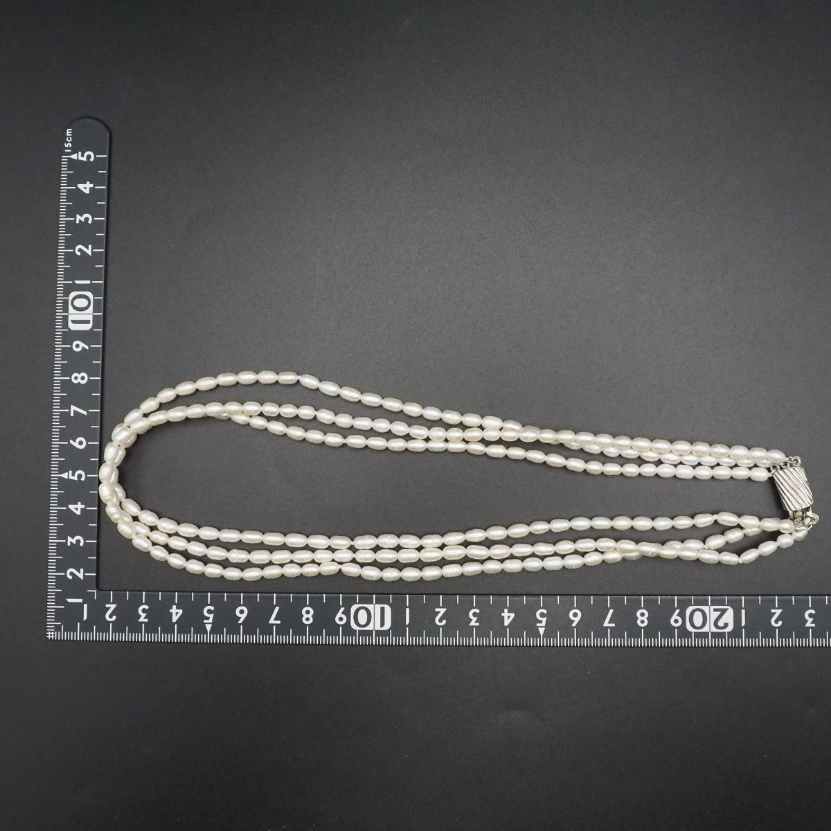 E404 淡水真珠 パール GSILVER刻印 ネックレス 3連 デザイン E404 淡水真珠 パール GSILVER刻印 ネックレス 3連 デザイン