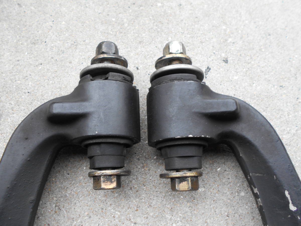  shortage of stock!W124 300E series 4MATIC exclusive use front lower arm left right used good goods!4 matic for 