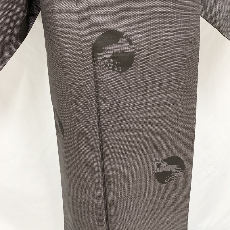 都成織物○本場奄美大島紬 波兎文様 純泥染 鳩羽根色 7マルキ○美品