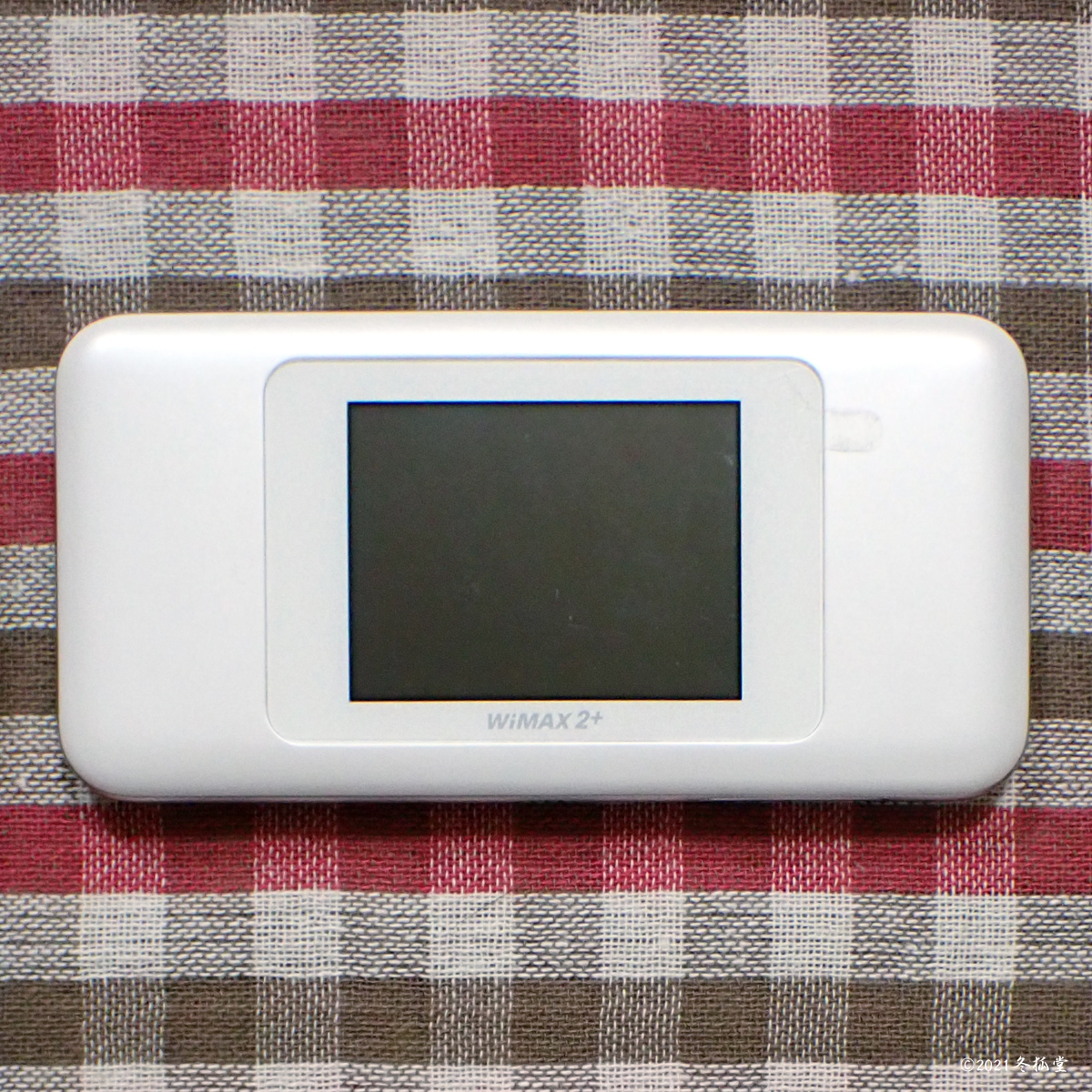 4G LTE SIMフリーモバイルルータ W06 ホワイト UQ版（中古） povo・Rakuten・WiMAX 2+・格安sim（Docomo・AU・Softbank系）の画像4