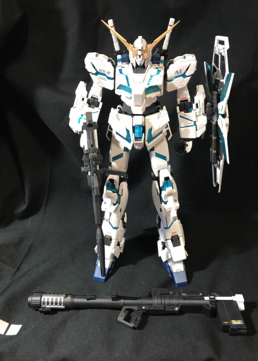 MG 1/100 RX - 0 Unicorn Gundam Ver.Ka（機動戰士高達UC）畫完成 原文:MG 1/100 RX-0 ユニコーンガンダム Ver.Ka (機動戦士ガンダムUC)　塗装済み　完成品