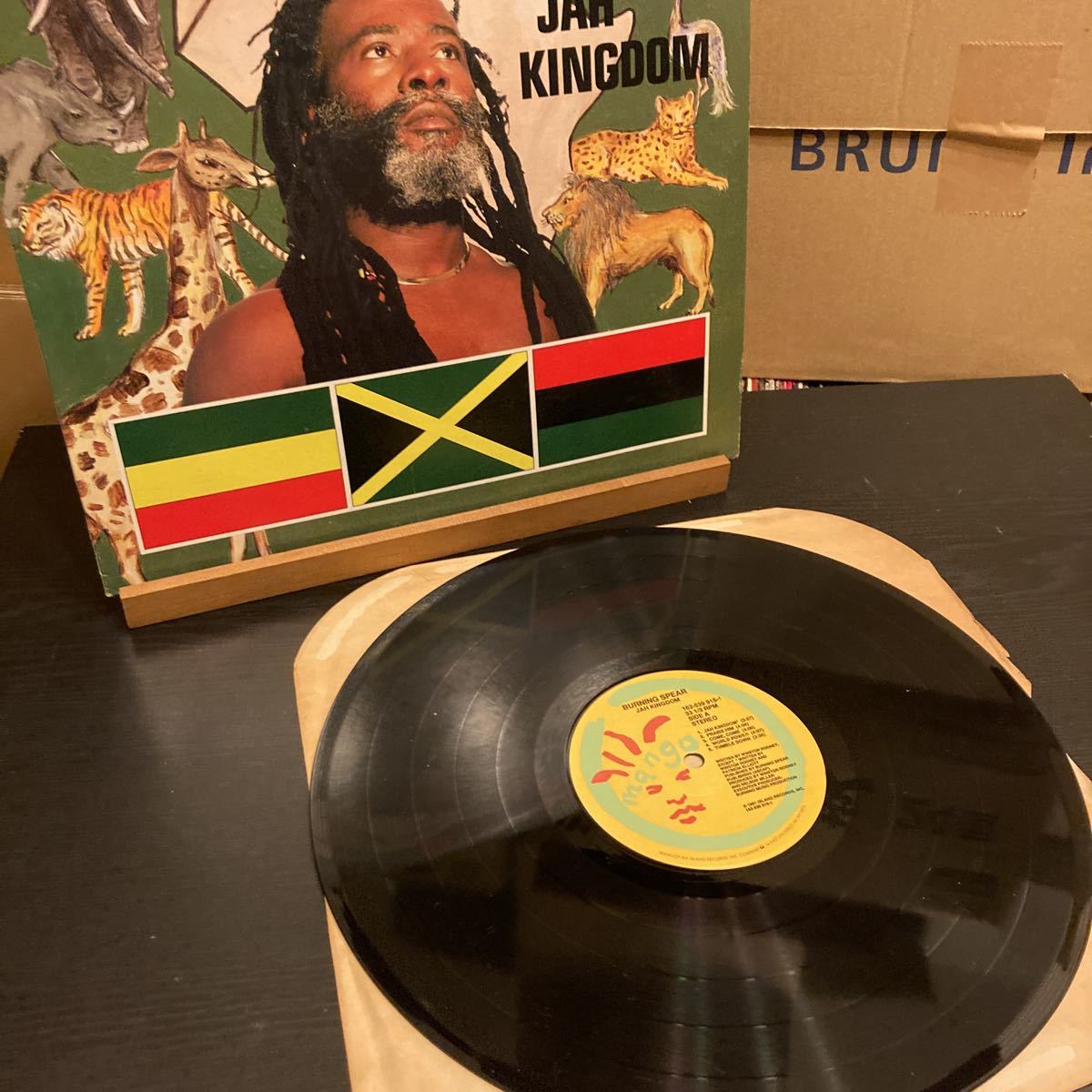 Burning Spear 【Jah Kingdom】162-539-915-1 mango Roots Reggae バーニングスピアー レコード_画像4