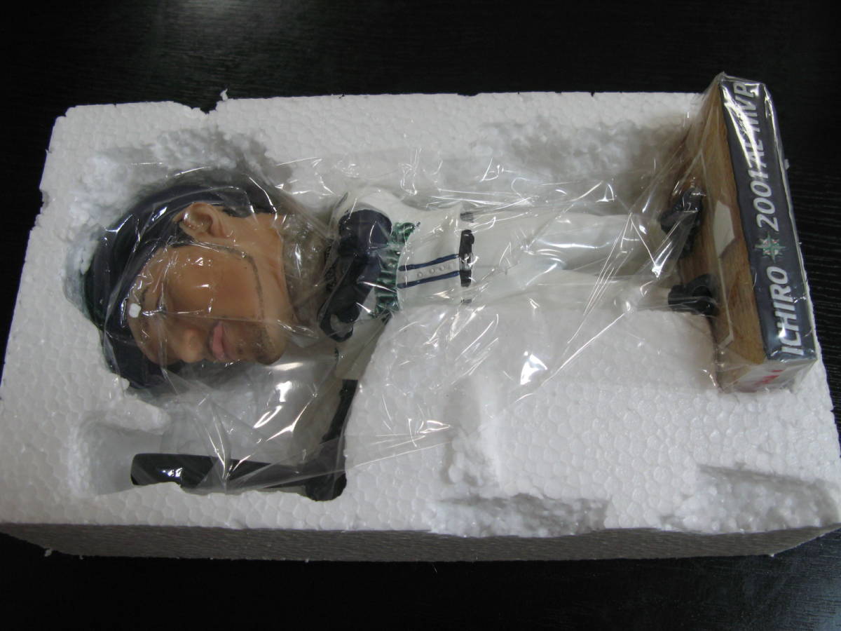 マリナーズ イチロー ボブルヘッド 2001 AL MVP Bobblehead ROOKIE OF THE YEAR Ichiro Suzuki Ichiro Nissan Stadium _画像5