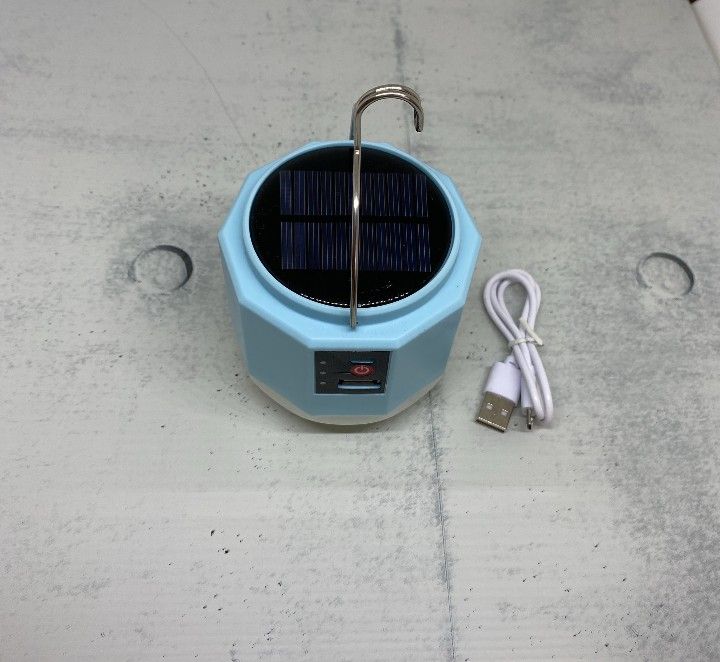 ★新品★ランタン キャンプライト 太陽光パネル充電 USB充電式
