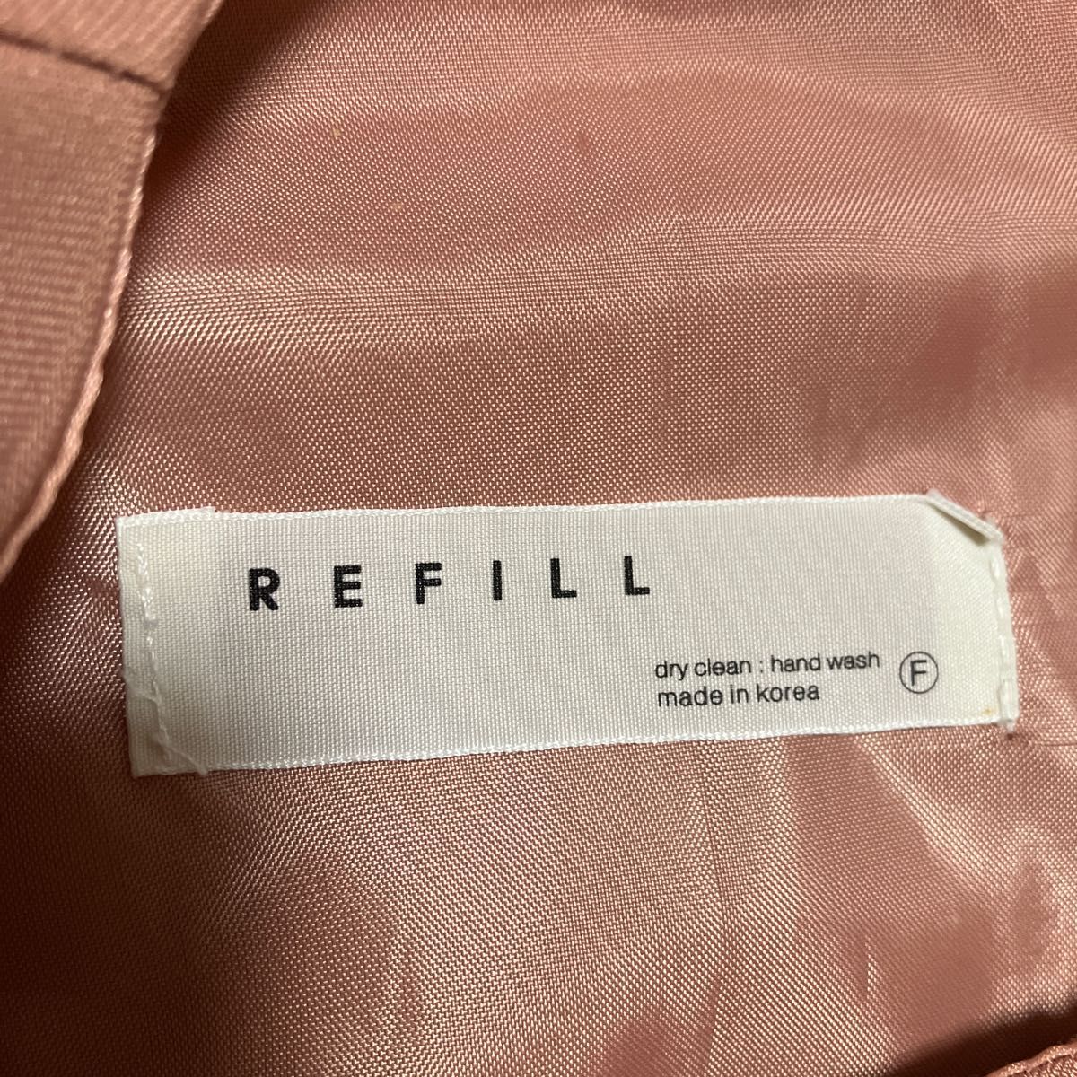 REFILL ワンピース　フリルワンピ　ピンク