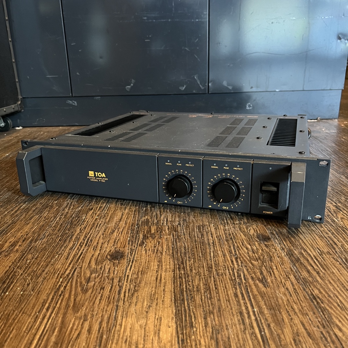 TOA P75D Power Amplifier パワーアンプ トーア - m425