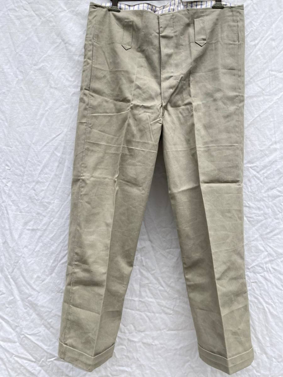 綺麗な薄いグリーン系 センタープレス ボタンフライ モンキーパッチ パンツ 太い ベルトループ JAPAN VINTAGE 日本の古い服 海軍？