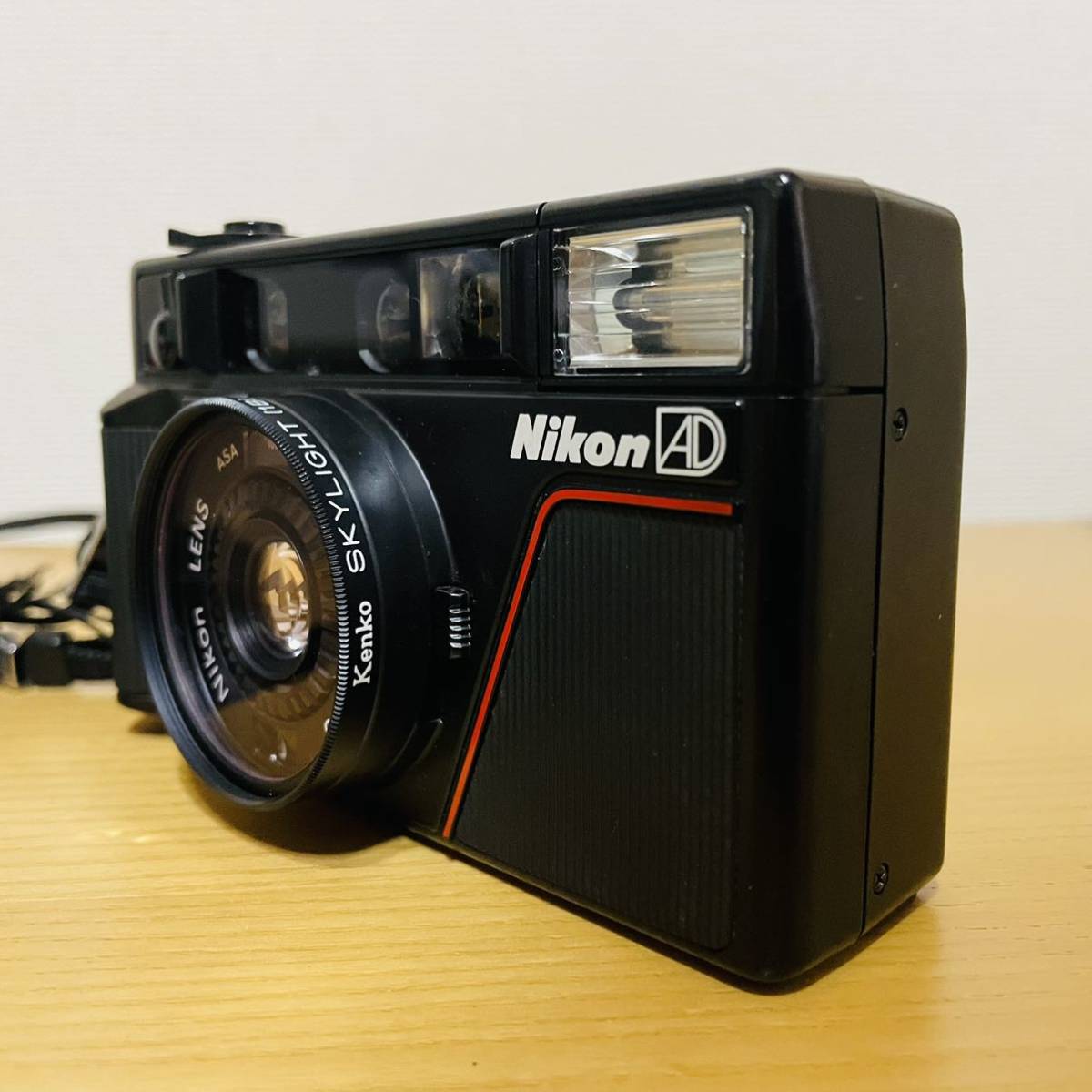 Nikon L35AD ピカイチ コンパクトフィルムカメラ ニコン ISO1000(コンパクトカメラ)｜売買されたオークション情報、yahoo