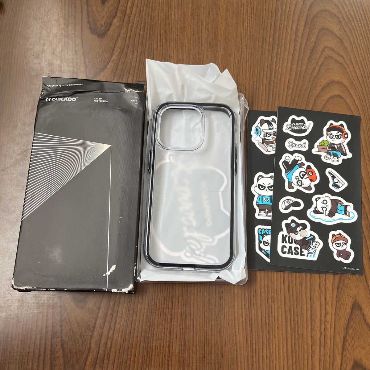 508a2801☆ CASEKOO iPhone 14 Pro ケース 耐衝撃 クリア 黄変防止 米軍MIL規格 SGS認証 透明 耐久性 耐衝撃 ワイヤレス充電対応_画像1