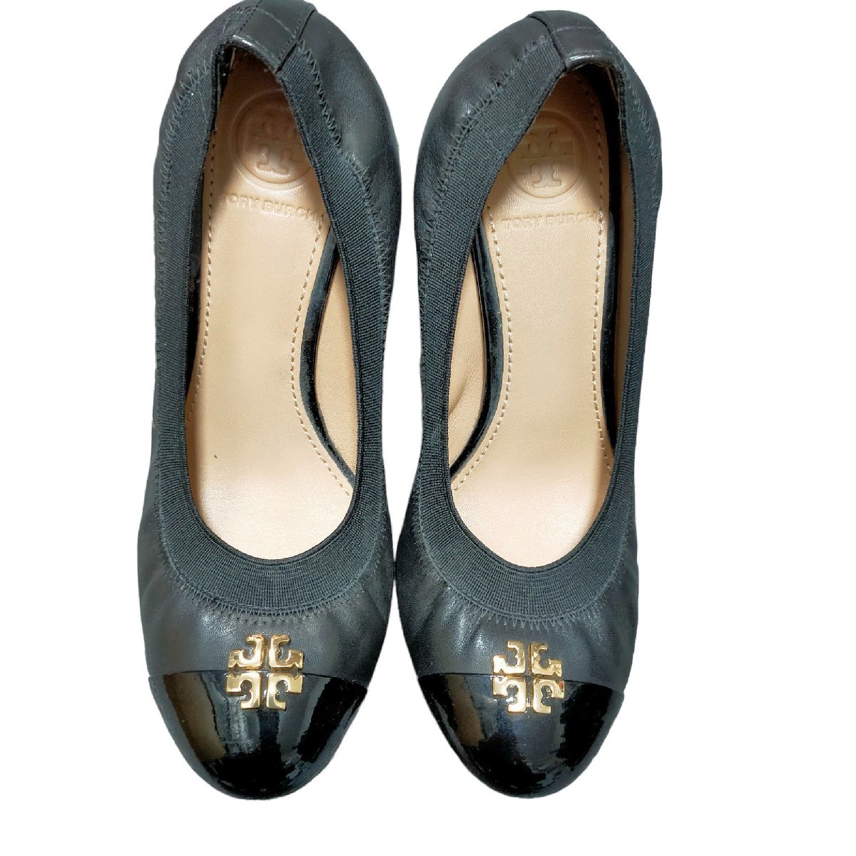 ◆中古品◆TORY BURCH トリーバーチ ウェッジソール ヒール 金具 パンプス サイズ:5.5(22.5cm) ブラック系 R47788_画像2