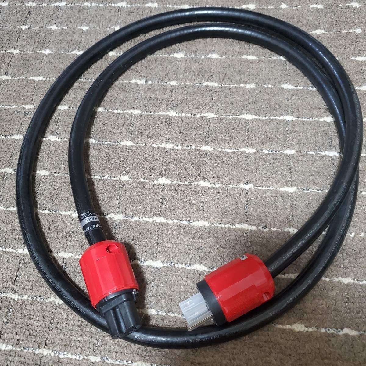 【後払い手数料無料】 TUNAMI オヤイデ電気 OYAIDE 即決 GPX-R 1.8m。 電源ケーブル V2 その他 【後払い手数料無料】 TUNAMI オヤイデ電気 OYAIDE 即決 GPX-R 1.8m。 電源ケーブル V2 その他