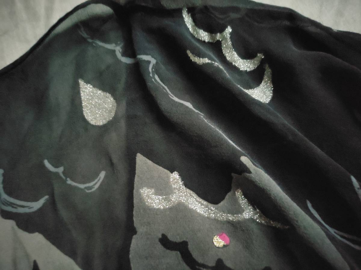  beautiful goods TSUMORI CHISATO Tsumori Chisato blouse oversize silk V neck gya The - pop art 2 black gray lady's *8