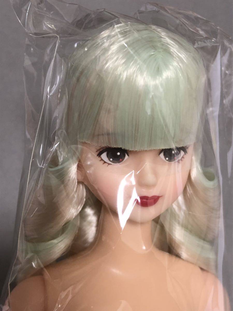 ジェニーフレンド シオン 赤リップ おたのしみドール リカちゃん