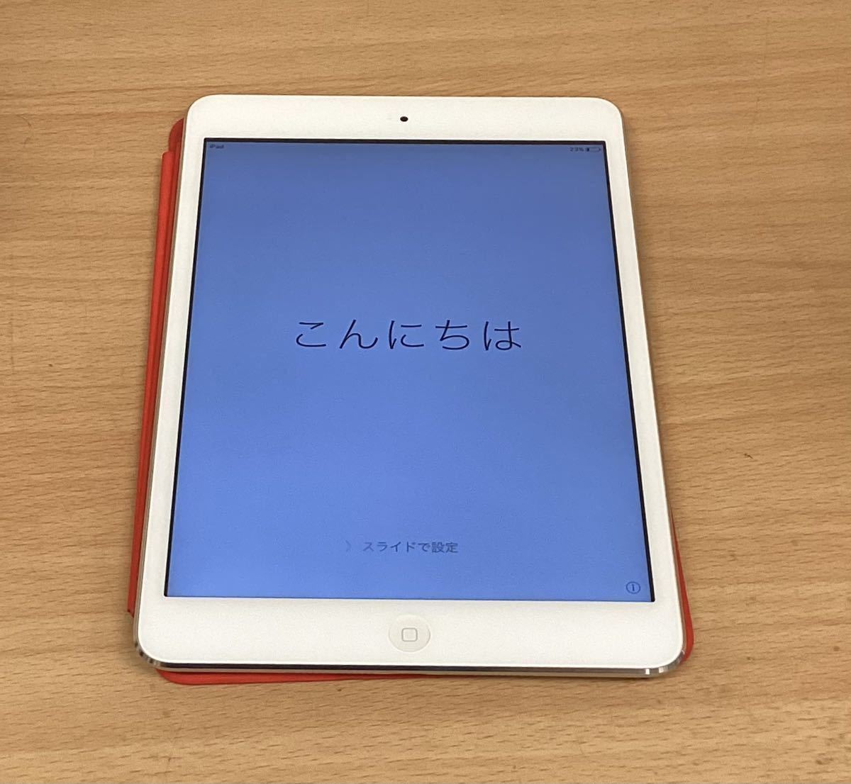 iPad mini ホワイト　初代　第1世代　Wi-Fiモデル　16GB カバー　箱付き【※起動確認のみ・ジャンク品・保証なし・H04】_画像2