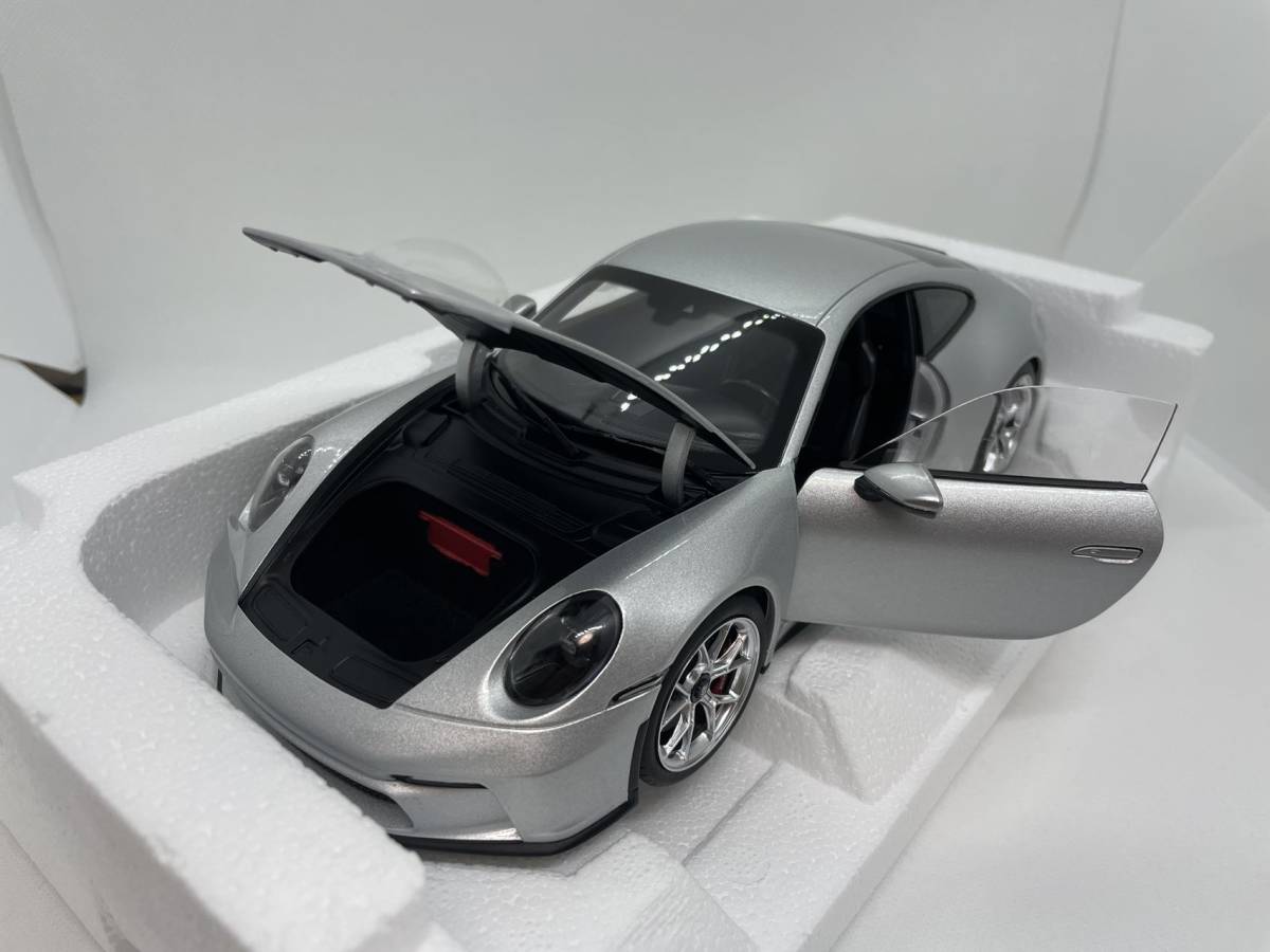 ノレブ 1/18 ポルシェ Porsche 911 GT3 2021 Silver 187318 J03-04-022_画像7