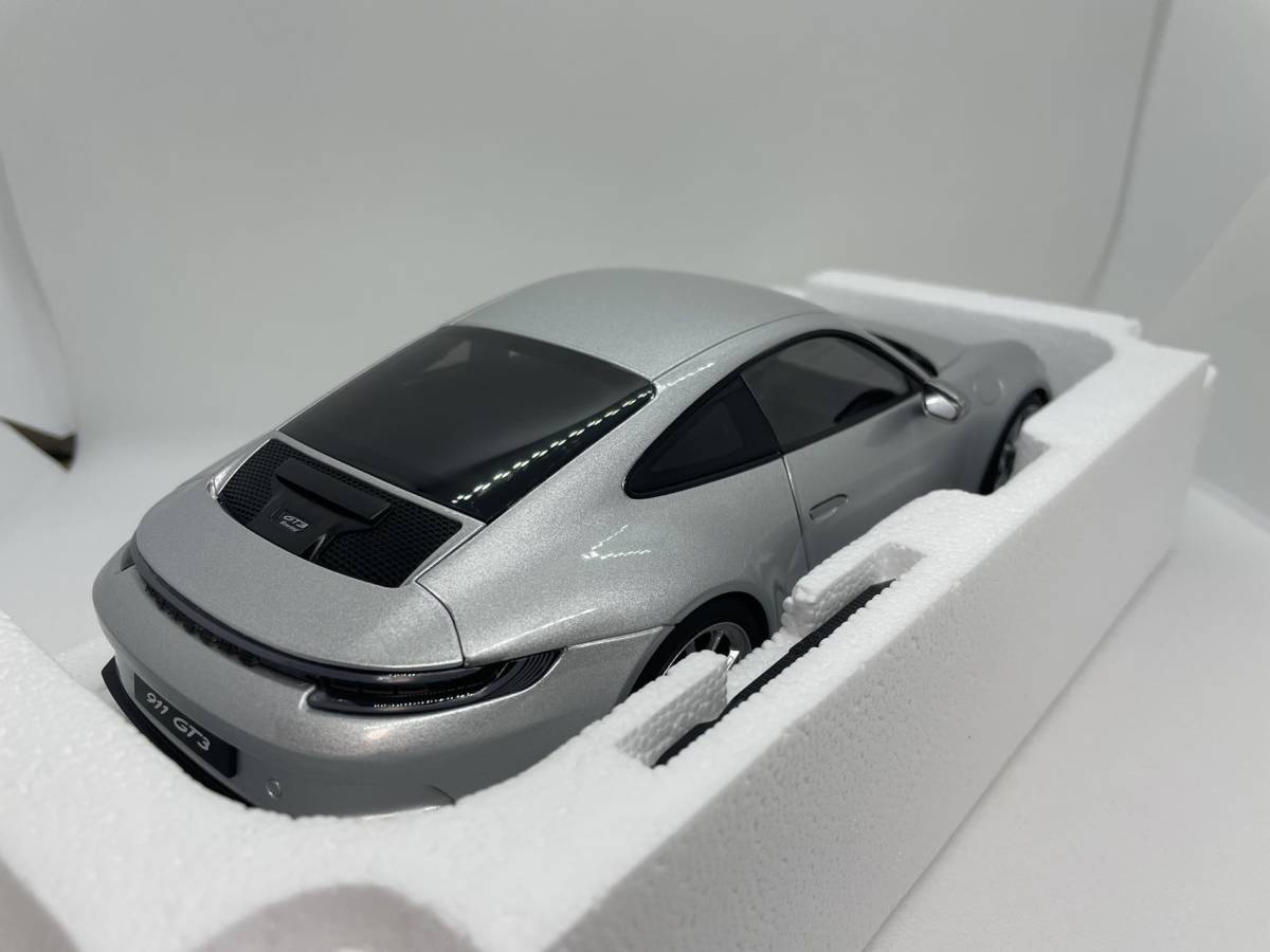 ノレブ 1/18 ポルシェ Porsche 911 GT3 2021 Silver 187318 J03-04-022_画像4