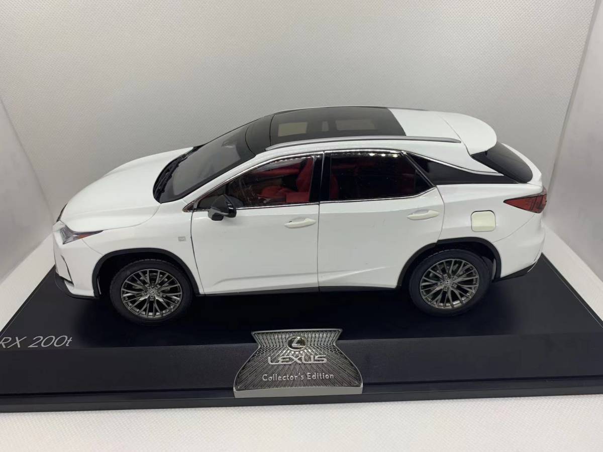 レクサス特注 1/18 レクサス LEXUS RX200T ホワイト J01-3-003_画像2