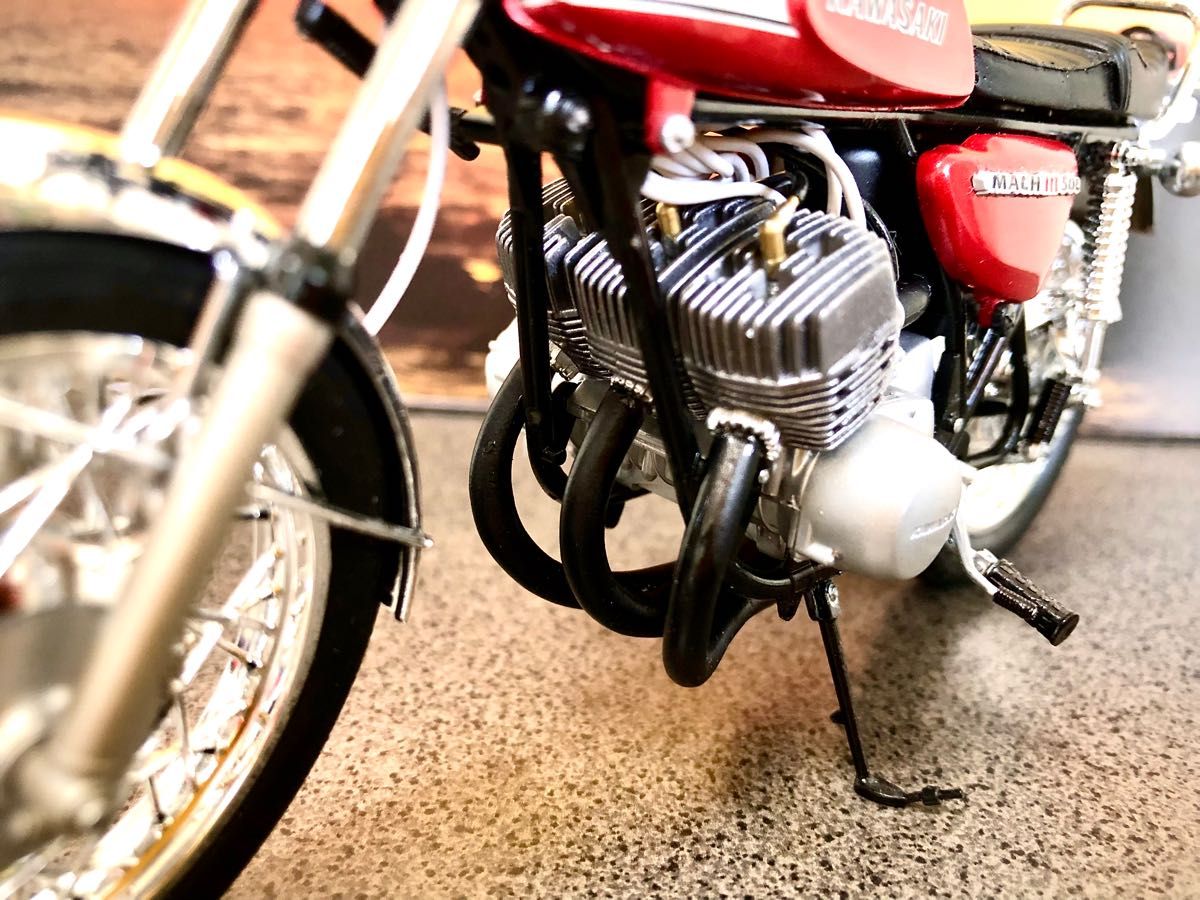 ハセガワ12/1Kawasaki-SS500・MACHⅢ後期型カスタムプラモデル ハセガワ12/1Kawasaki-SS500・MACHⅢ後期型カスタムプラモデル