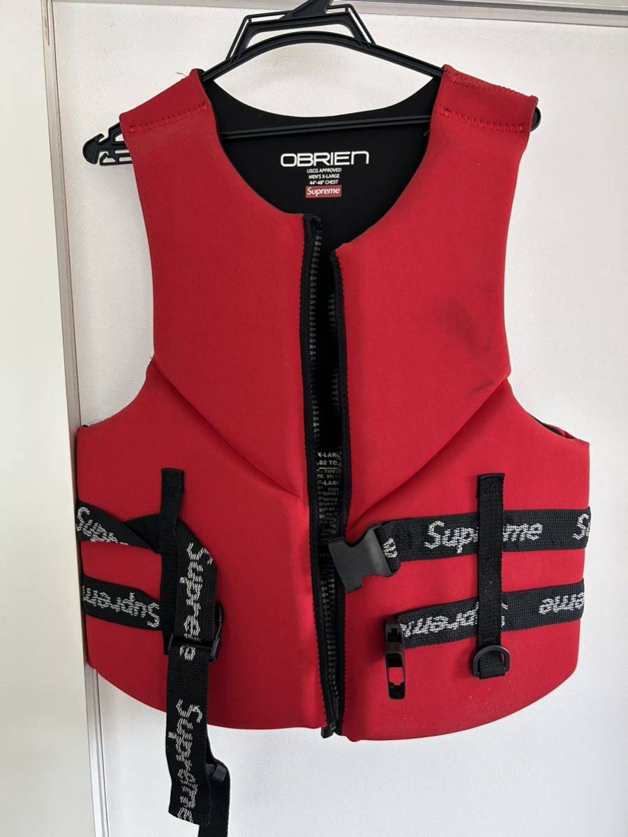 Supreme O'Brien Life Vest Red