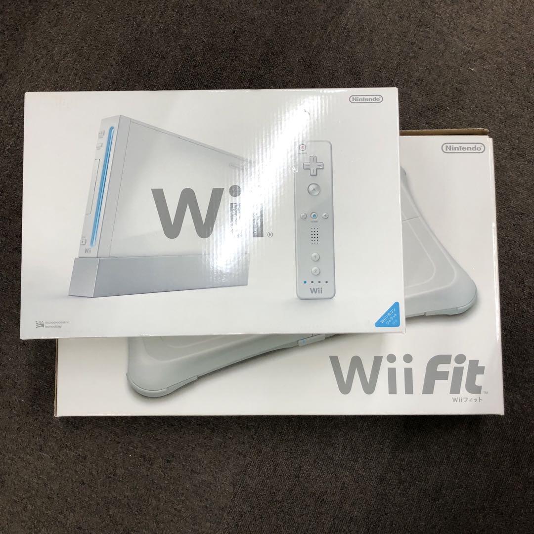 ニンテンドー 任天堂wii/wiifit 未使用品 本体（ゲーム）Nintendo【AC111】