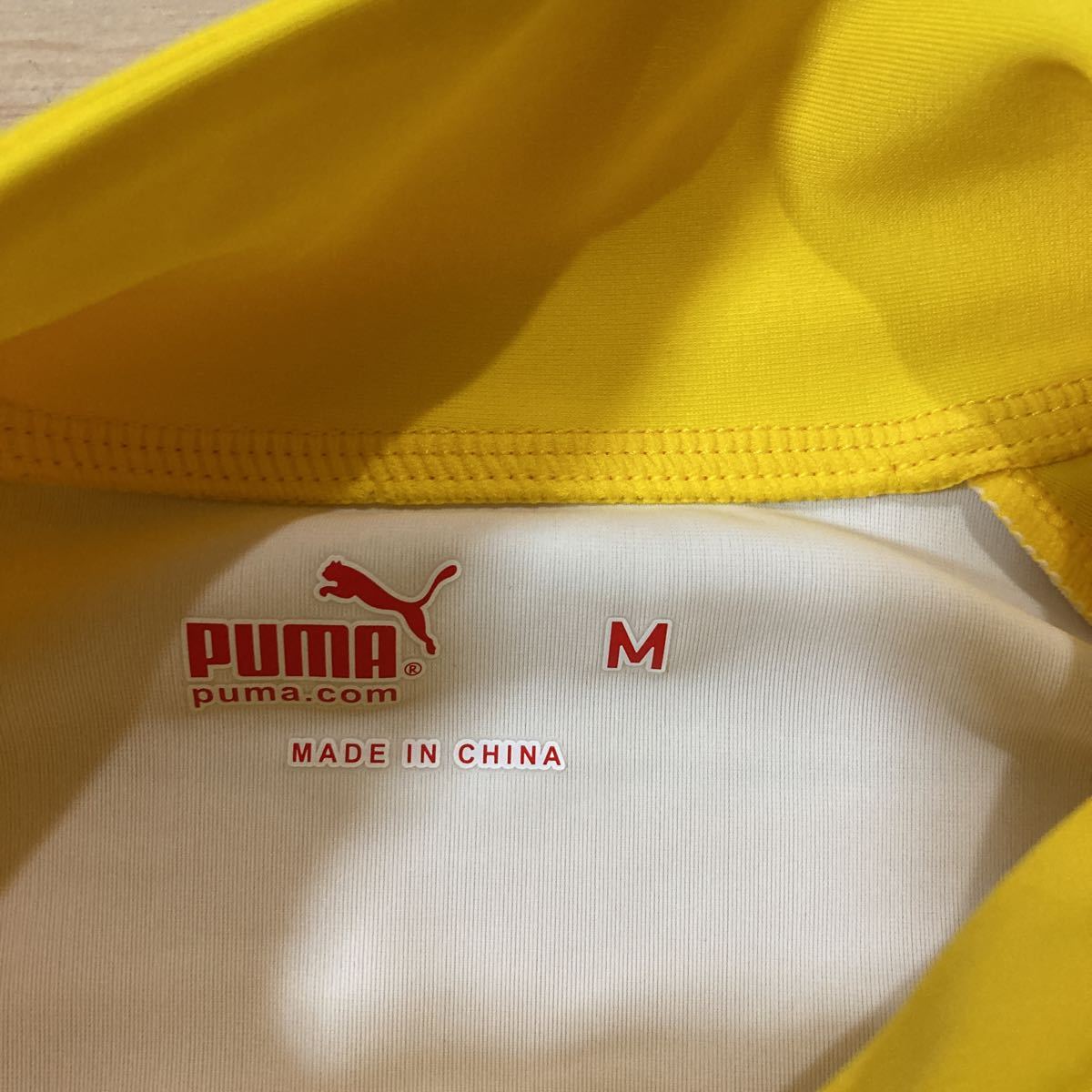 PUMA Puma купальный костюм Rush Guard верх и низ в комплекте выставить M размер желтый цвет белый женский 